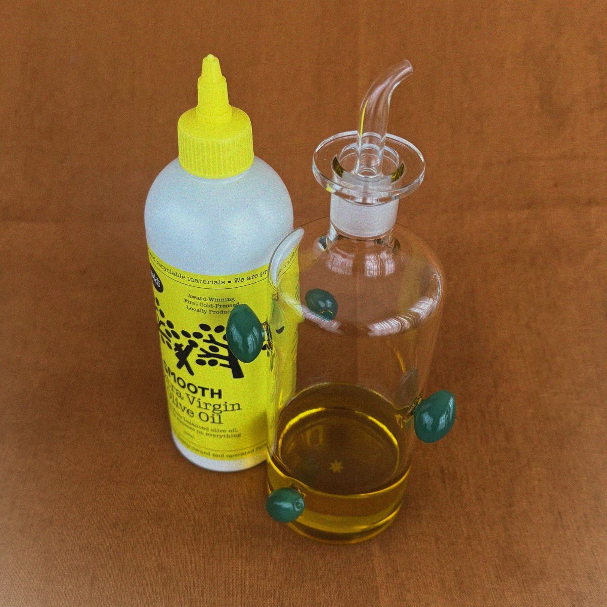 Goldi Olive Oil &amp; Bottle Set